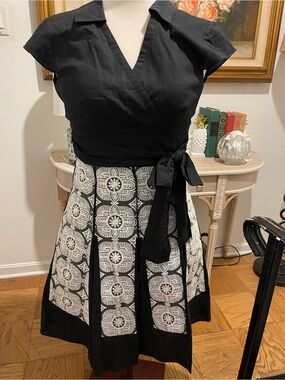 Kay Unger Black Ivory Embroidered Fit & Flare Dress Size 6